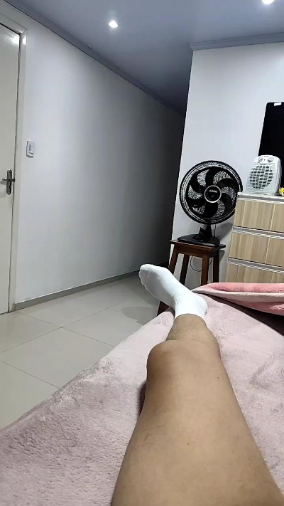 Chico7629 live cam on Cam4