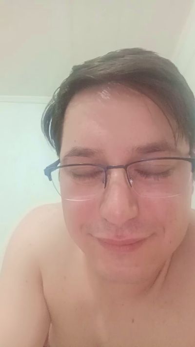 Chico_ivan live cam on Cam4