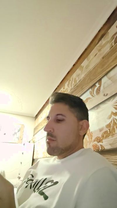 Chicodulce34 live cam on Cam4