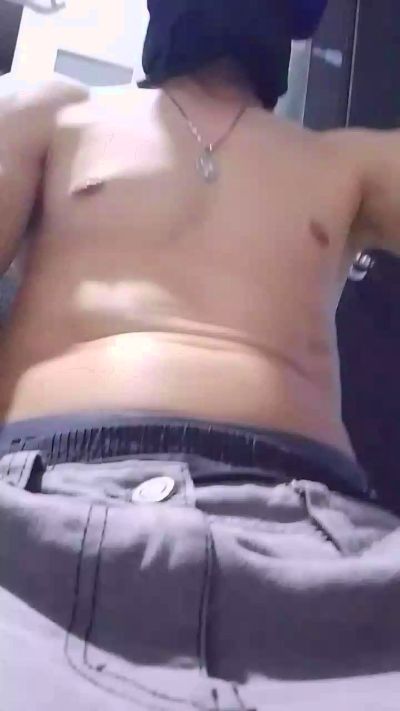 Chicohotsexi live cam on Cam4