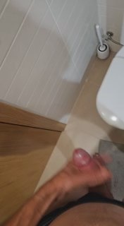 Chicoo20155 live cam on Cam4