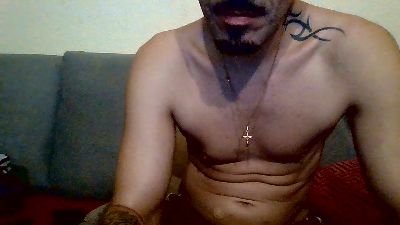 Chicosexyhetero live cam on Cam4