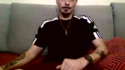 Chicosexyhetero live cam on Cam4