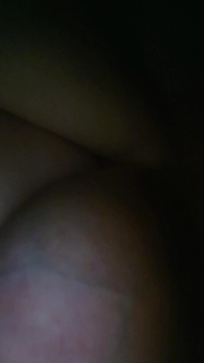 Chiennelily live cam on Cam4