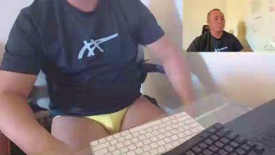 Chih555 live cam on Cam4