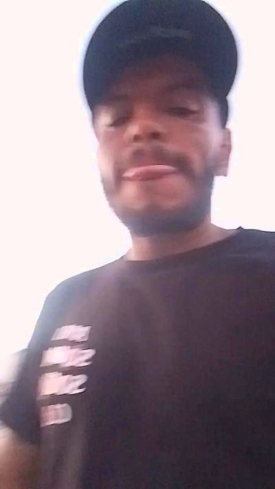 Chikitito667 live cam on Cam4