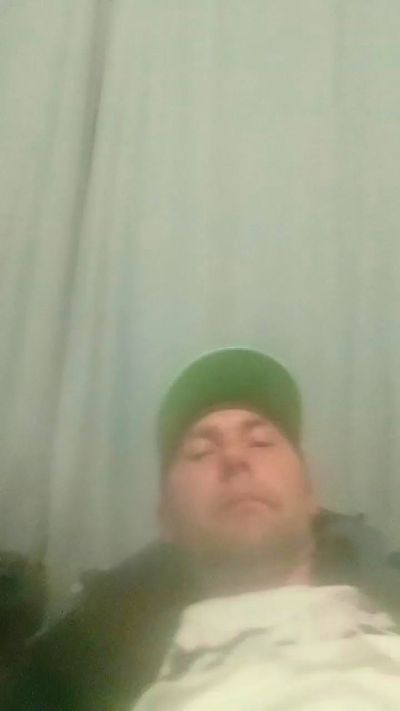 Chil9 live cam on Cam4