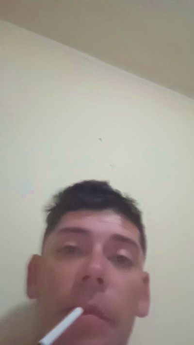 Chilepareja3698 live cam on Cam4