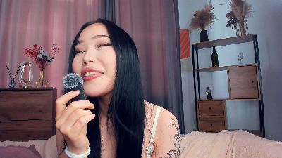 ChinSchleck live cam on Cam4