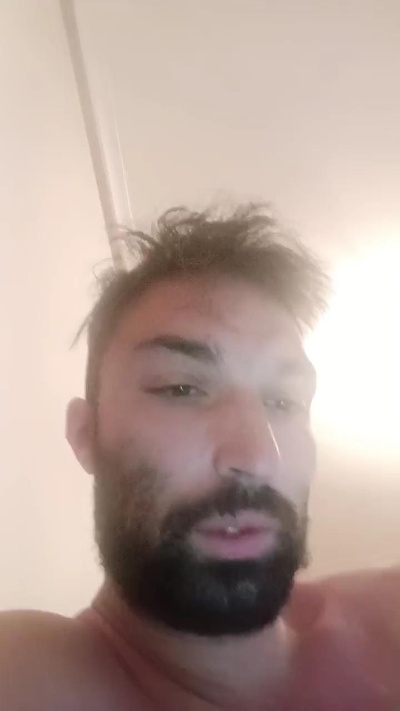Chiniiinito live cam on Cam4