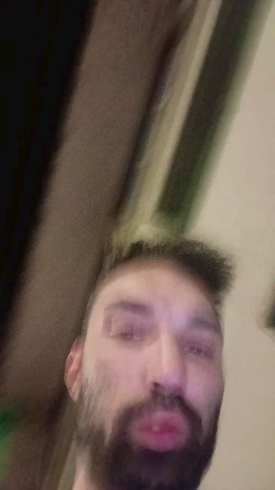 Chiniinn1 live cam on Cam4