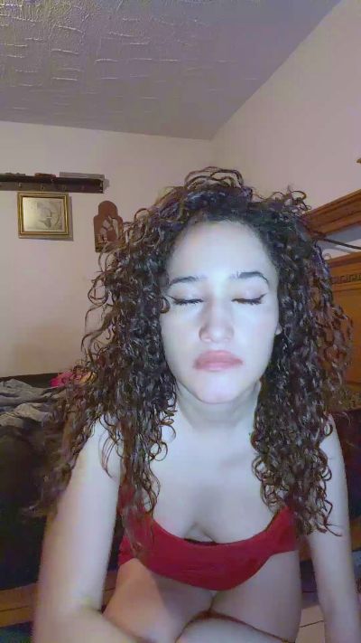Chinitapaisa live cam on Cam4