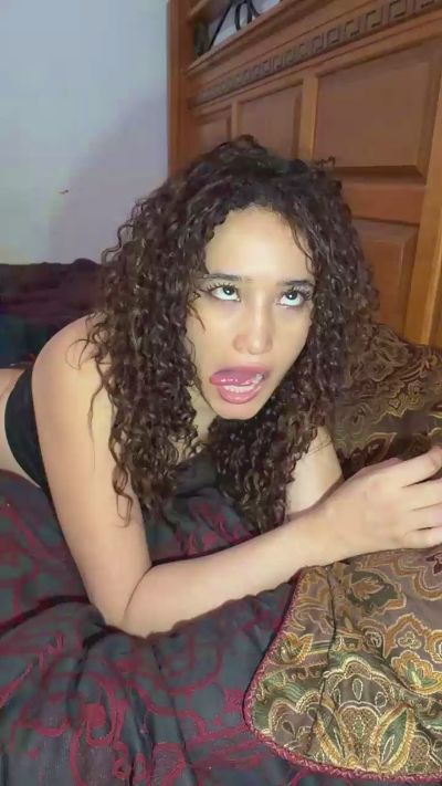 Chinitapaisa live cam on Cam4