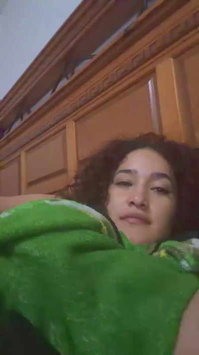 Chinitapaisa live cam on Cam4