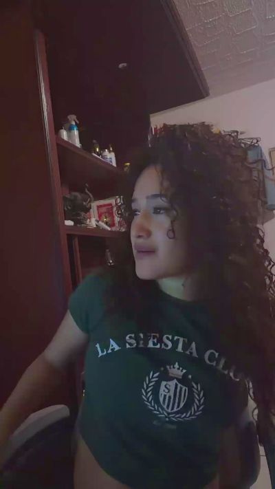 Chinitapaisa live cam on Cam4