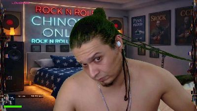 Chinoroz live cam on Cam4