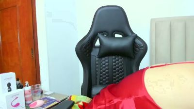 ChloeMiller69 live cam on Cam4