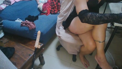 ChloeTvFem live cam on Cam4