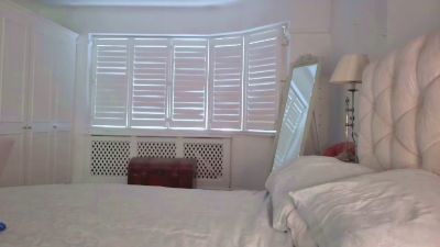 Chloe_Black8 live cam on Cam4