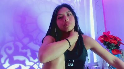 Chloe_Martini live cam on Cam4