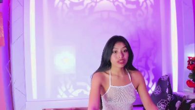 Chloe_Martini live cam on Cam4