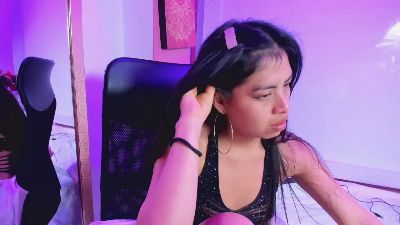 Chloe_Martini live cam on Cam4