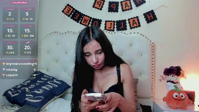 Chloe_Miller_7 live cam on Cam4
