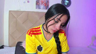 Chloe_Miller_7 live cam on Cam4