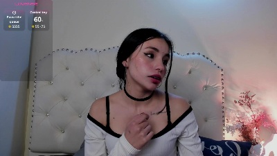 Chloe_Miller_7 live cam on Cam4