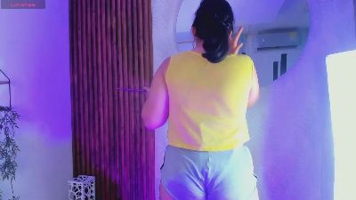 Chloe_thompson live cam on Cam4