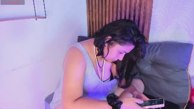 Chloe_thompson live cam on Cam4
