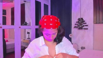 Chloe_thompson live cam on Cam4