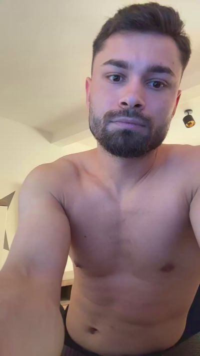 Chockfit live cam on Cam4