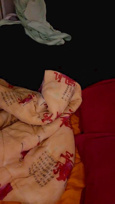 Chocolat25 live cam on Cam4
