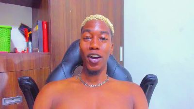 Chocolateexotic live cam on Cam4