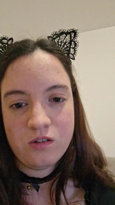 Webcam femme en direct de France avec Choukie666