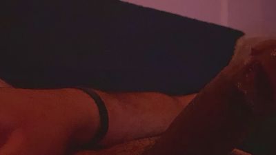 Chris162754 live cam on Cam4