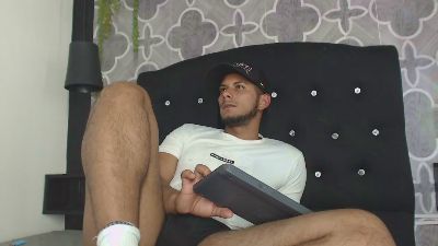 Chris_Dick99 live cam on Cam4