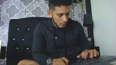 Chris_Dick99 live cam on Cam4