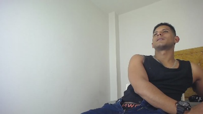 Chris_Dick99 live cam on Cam4