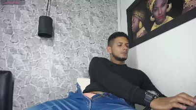 Chris_Dick99 live cam on Cam4