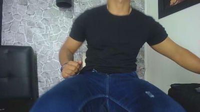 Chris_Dick99 live cam on Cam4