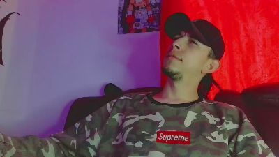 Chris_Joness live cam on Cam4