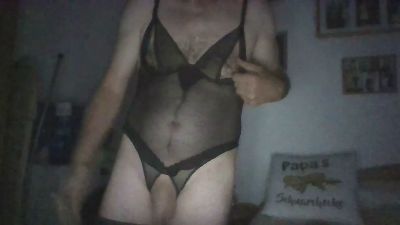 ChrisinBayern live cam on Cam4