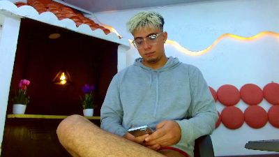 ChrissKing live cam on Cam4