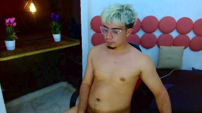 ChrissKing live cam on Cam4