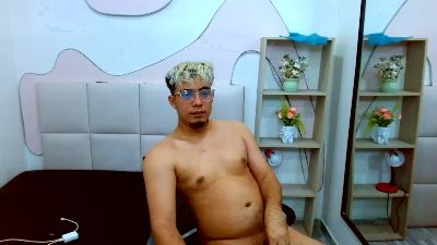 ChrissKing live cam on Cam4