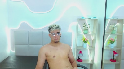 ChrissKing live cam on Cam4