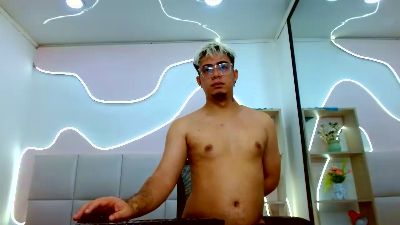 ChrissKing live cam on Cam4