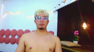 ChrissKing live cam on Cam4